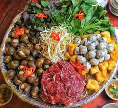 Lẩu Ốc Thập Cẩm Hương Vị Quê Nhà