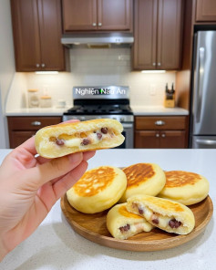 LƯU NGAY CÁCH LÀM BÁNH NHÂN PHOMAI ĐẬU ĐỎ NGỌT BÉO, DẺO MỊN, ĂN LÀ GHIỀN.