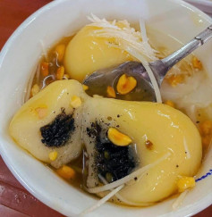 LƯU NGAY CÁCH LÀM BÁNH TRÔI NHÂN MÈ ĐEN CỰC KỲ NGON TẠI NHÀ MÀ LÀM CỰC KỲ ĐƠN GIẢN