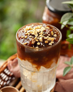 Me Hạt Dẻo Ngào Đường: Món Ngon Độc Đáo Cho Ngày Hè