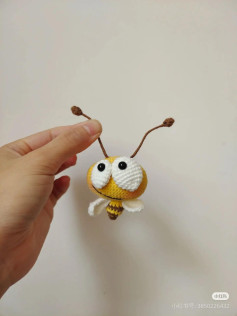 mình có chart ong đầu to cho bạn nào cần