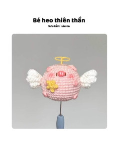 Móc len bé heo thiên thần đáng yêu với đôi cánh trắng