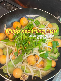 Mướp xào trứng non