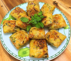 Nem cua bế thơm ngon