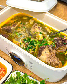 NHÀ AI THÍCH MÓN NÓNG NÓNG THÌ LÀM NGAY LẨU XƯƠNG BÒ NÀY NHÉ – NGỌT NƯỚC, THƠM SẢ GỪNG, ĂN LÀ ẤM BỤNG CẢ NHÀ.