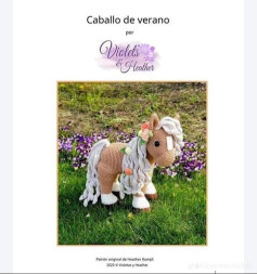 Patrón de caballo de verano para crochet divertido