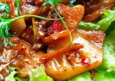 Thơm Kho Gừng Sả