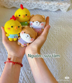 Adorable Crochet Animals: Chickens and Bears in Your Hands