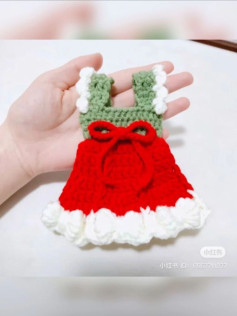 Adorable Crochet Christmas Dress Pattern for Dolls