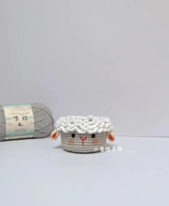 Adorable Crochet Sheep Basket Pattern for Beginners