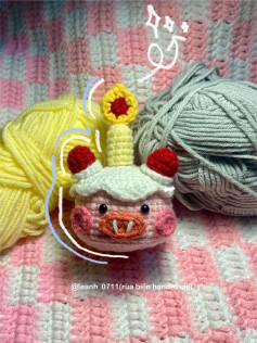 Amigurumi Piggy with Candle and Yarn Balls