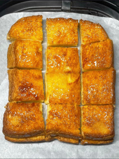 Bánh mì nướng giòn thơm cho bữa sáng nhanh gọn