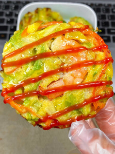 Bánh Tôm Chiên Giòn Rau Củ Thơm Ngon