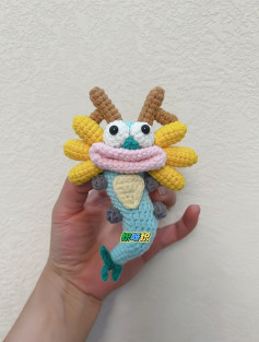 Búp bê len hình rồng đáng yêu và màu sắc bắt mắt