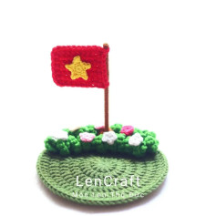 Cách móc cờ đỏ sao vàng trên nền hoa len xanh