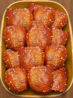 Cánh gà nhồi cơm chiên