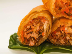 Chả giò chay đậu xanh giòn rụm thơm ngon cho ngày chay