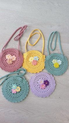 Colorful Crochet Flower Bags for Stylish Accessories