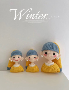 Crochet Pattern: Cute Winter Dolls with Beanies and Scarves