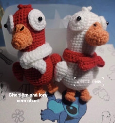 Crochet Pattern for Adorable Ducks with Scarves