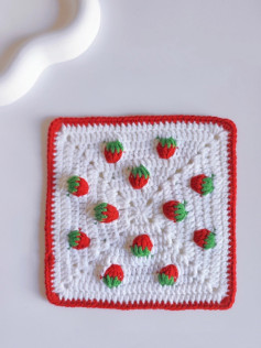 Crochet Pattern: Strawberry Motif Granny Square Design