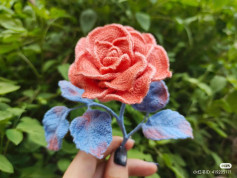 Crochet Rose Pattern with Colorful Leaves