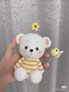 Cute Crochet Bear with Adorable Bee Companion Pattern