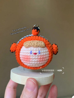 Cute Crochet Fish Keychain Pattern for Beginners