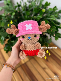 Cute Crochet Reindeer with Pink Hat and Red Shorts Pattern