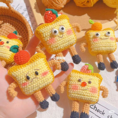 Cute Crochet Toast with Fruit Toppings Amigurumi Pattern