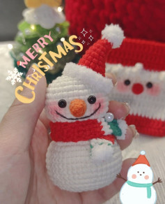 Hướng dẫn móc len người tuyết xinh xắn cho Giáng Sinh