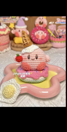 Hướng dẫn móc len nhân vật dễ thương với kem và hoa quả
