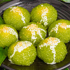 LƯU NGAY CÁCH LÀM BÁNH BỘT BÁNG LÁ DỨA NHÂN ĐẬU XANH DẺO TRONG THƠM NGON NỨC MÙI TUỔI THƠ.