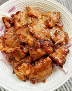 Mẹo ướp sườn nướng cơm tấm mềm ngon như ngoài tiệm 😋