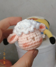 móc khoá bé cừu mini