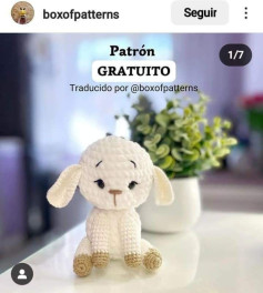 Patrón de amigurumi de corderito tierno y fácil de seguir