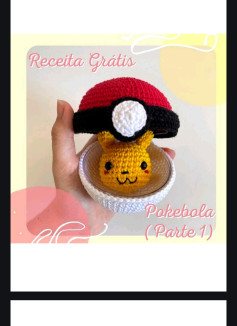 Patrón de crochet de Pokebola con personaje famoso