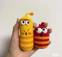 Sâu larva hoạt hình tuổi thơ