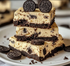 Slutty Cheesecake Bars