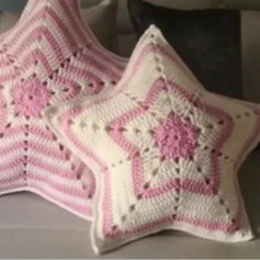 Star-Shaped Crochet Cushion Patterns in Soft Pink and White