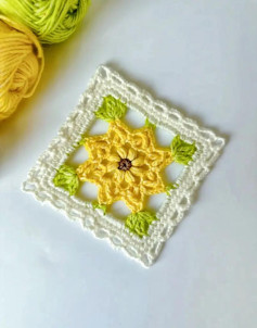 Sunflower Crochet Square with Leaf Accents Pattern
