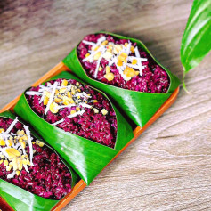 THỬ NGAY CÁCH HẤP XÔI LÁ CẨM LÊN MÀU TÍM ÓNG SIÊU ĐẸP, THƠM NHƯ QUÊ NHÀ