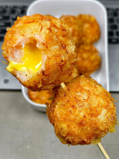 Tôm Viên Chiên Giòn Sốt Trứng Chảy Thơm Ngon