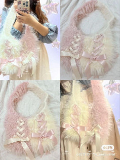 Túi xách lông xù tự chế với dây ruy băng trang trí màu hồng