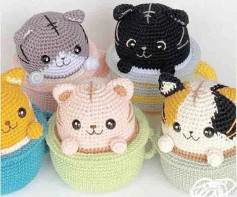 Adorable Crochet Cats in Colorful Cups Pattern