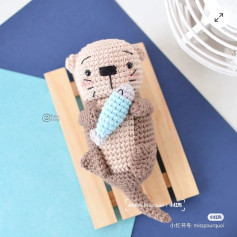 Adorable Crochet Otter with Fish Pattern for Beginners