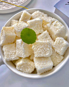 Bánh Sữa Dừa Mát Lạnh Ngọt Ngào Cho Ngày Tết