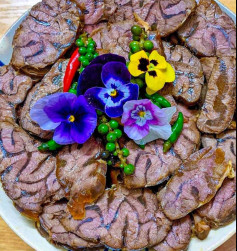 Bắp Bò Ngâm Xì Dầu Thấm Đậm Vị Ngày Lạnh