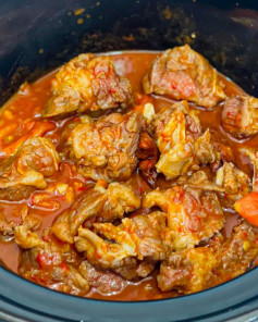 Bò Sốt Vang Đậm Đà Thơm Ngậy Mềm Tan