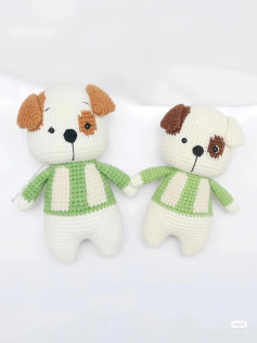 Búp bê chó len móc đôi dễ thương hình trái tim